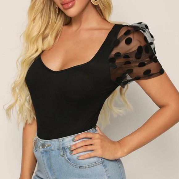 Mesh dot sleeve blouse - Picture 4 of 5